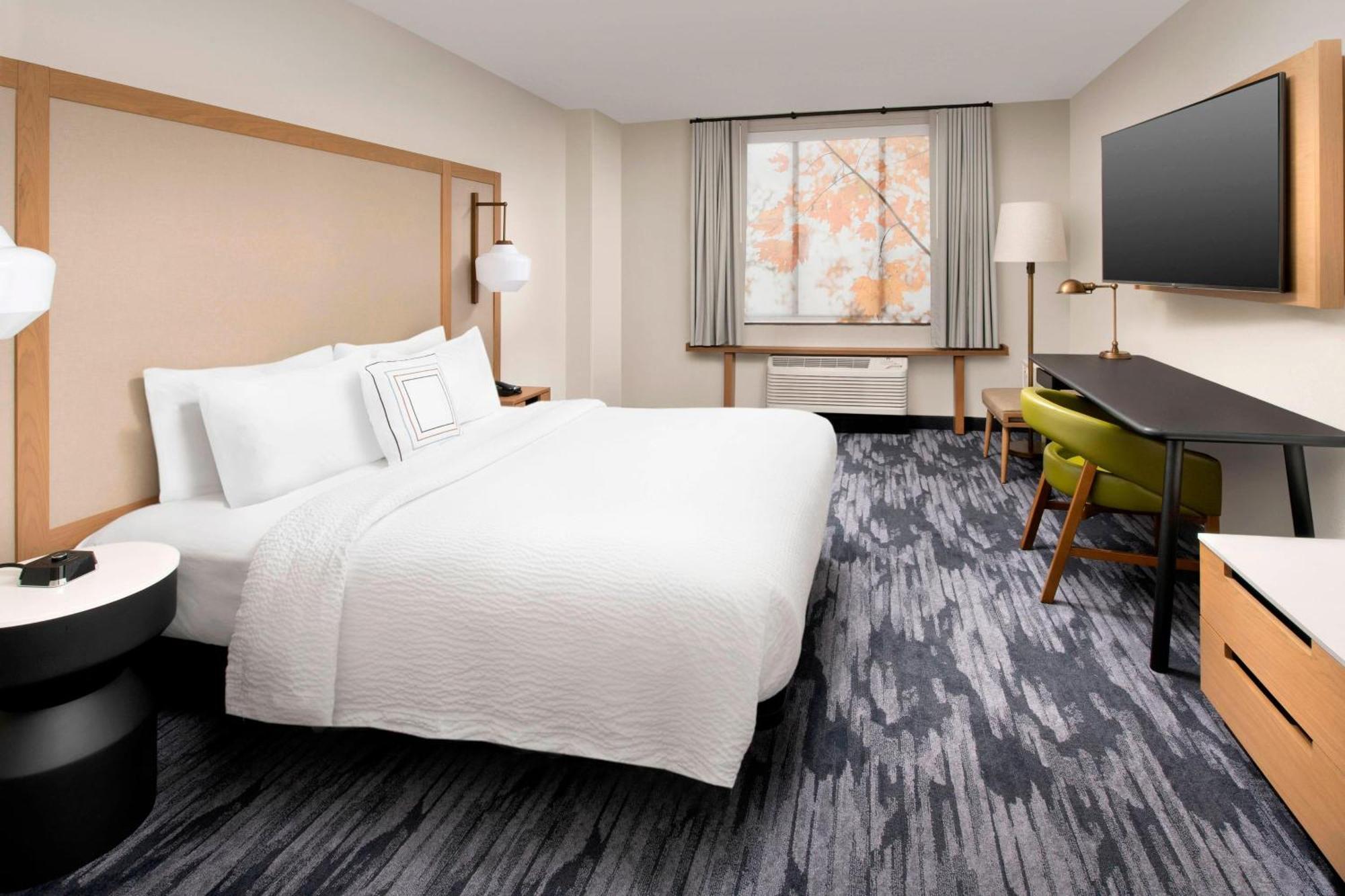Fairfield Inn & Suites By Marriott Alexandria West/Mark Center Екстер'єр фото